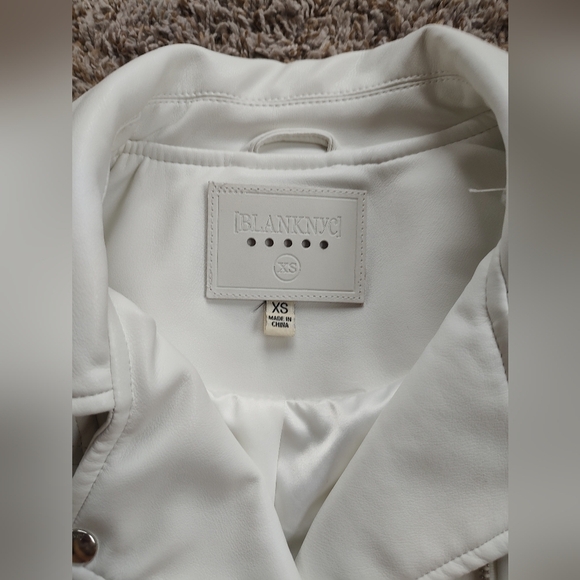 BlankNYC vegan leather white jacket XS - Picture 5 of 9